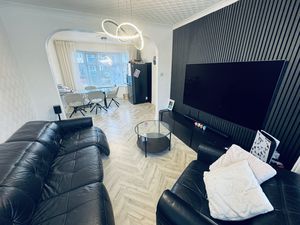 Photo 9- click for photo gallery